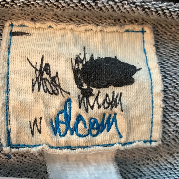 Volcom Sweatjacket - Picture 3 of 5